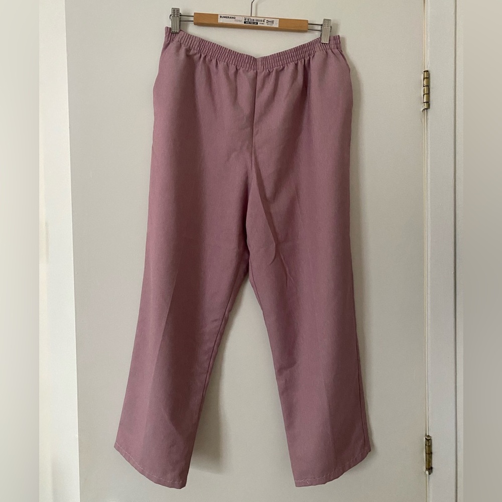 Pink vintage lights wide trousers
